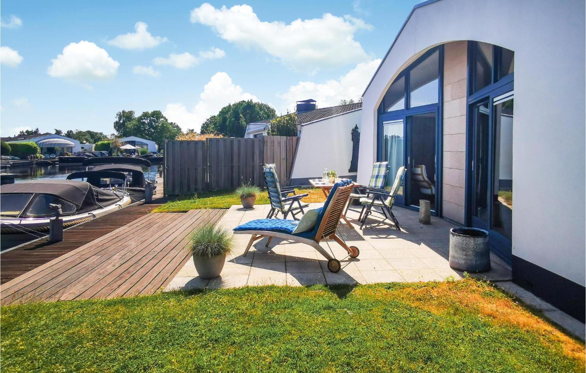 2 Bedroom Gorgeous Home In Lemmer Exteriör bild